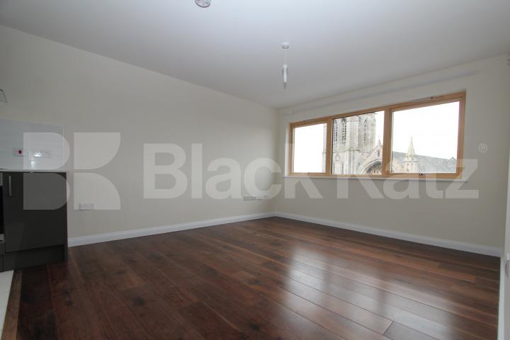 			Amazing Newly Refurbished Apartments !, 2 Bedroom, 1 bath, 1 reception Apartment			 Muswell Hill Road, , Muswell Hill, N10